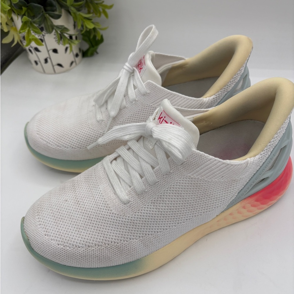 Kizik Vibrant White and Multicolor Women